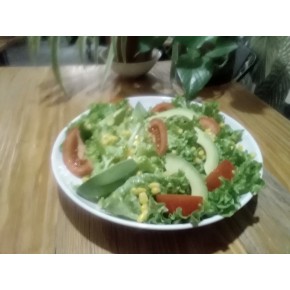 Salade végétalienne